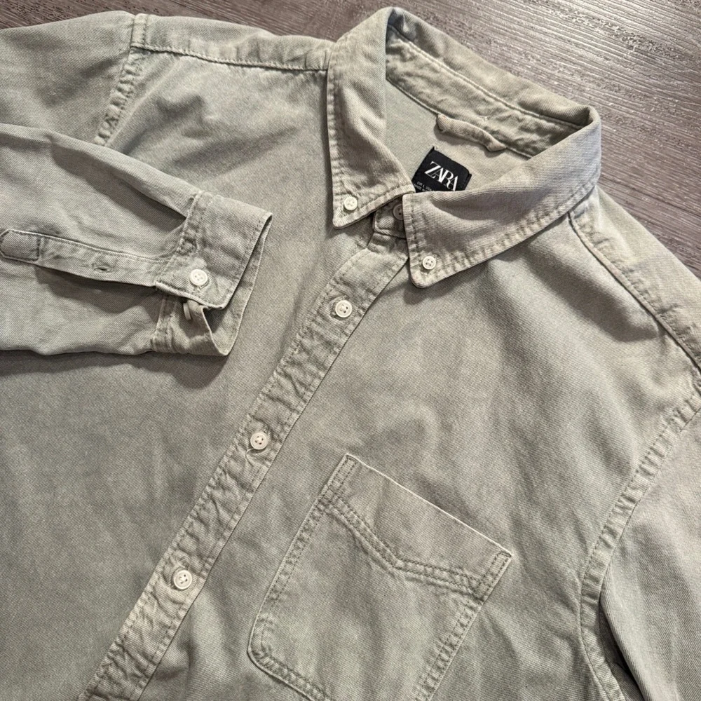 Zara Denim Shirt Mens L Green 100% Cotton Long Sleeve Chambray Workwear Western